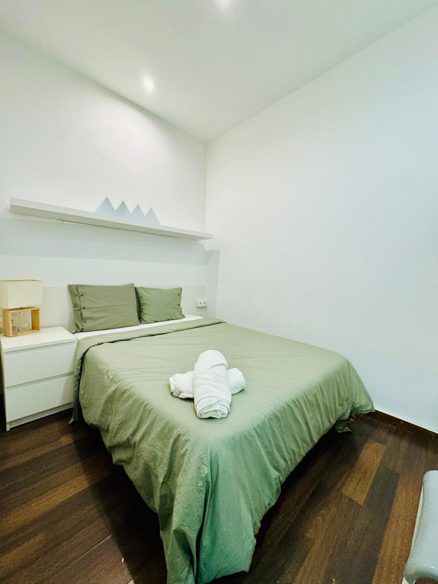 08 Apartament Lof 3 2 Apartment Barcelona Luaran gambar